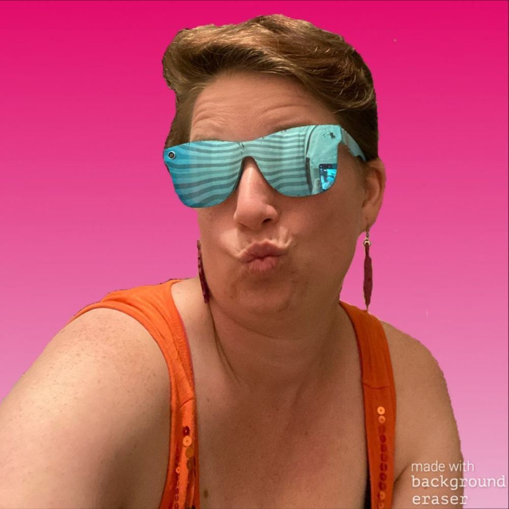 Meet your Posher, Lauren